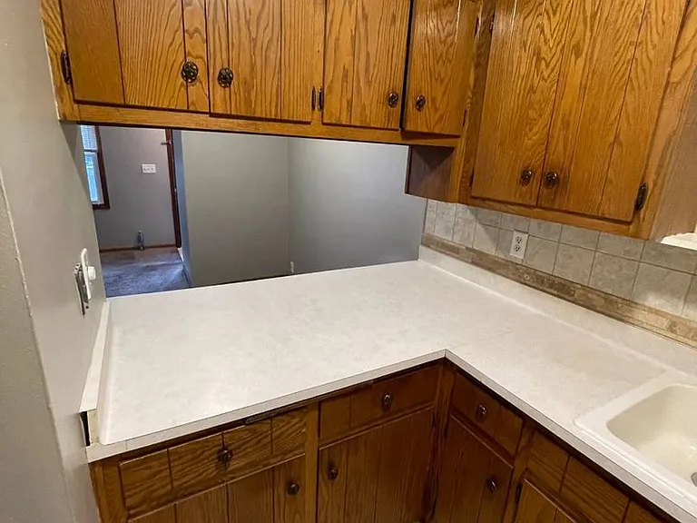 449 Dunbar Ave. 7 unit — Photo 12
