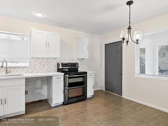 3rd image of 624 46th St
