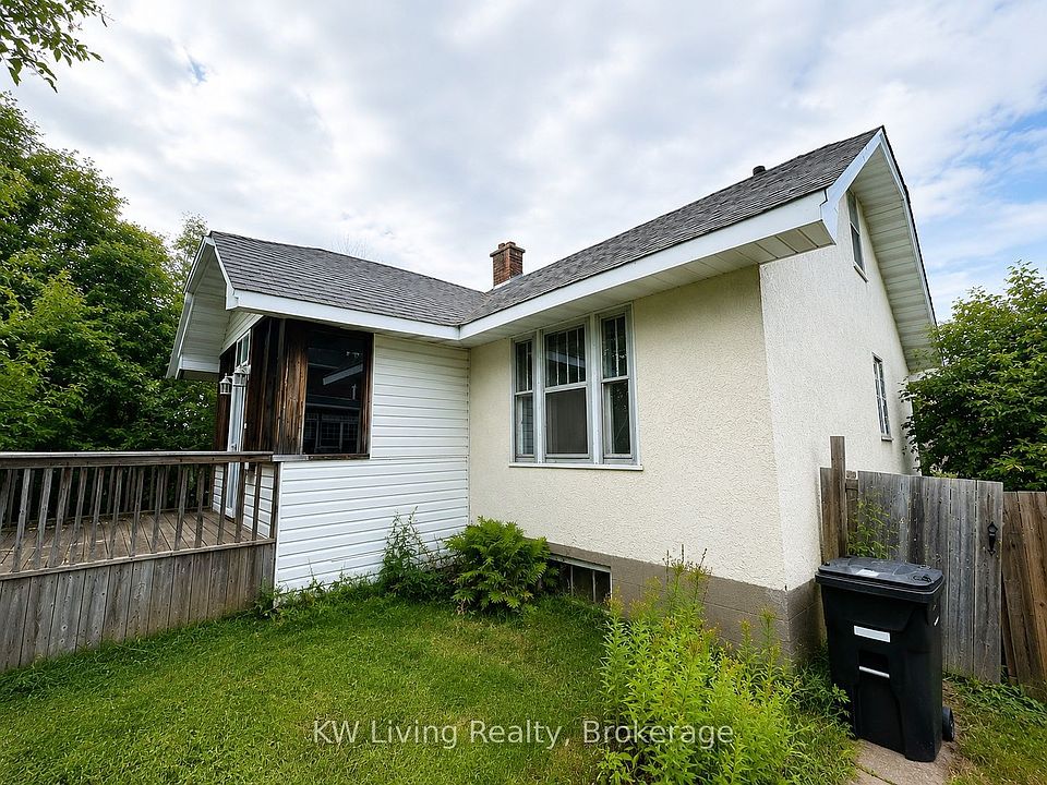 1st image of 279 Amelia St W