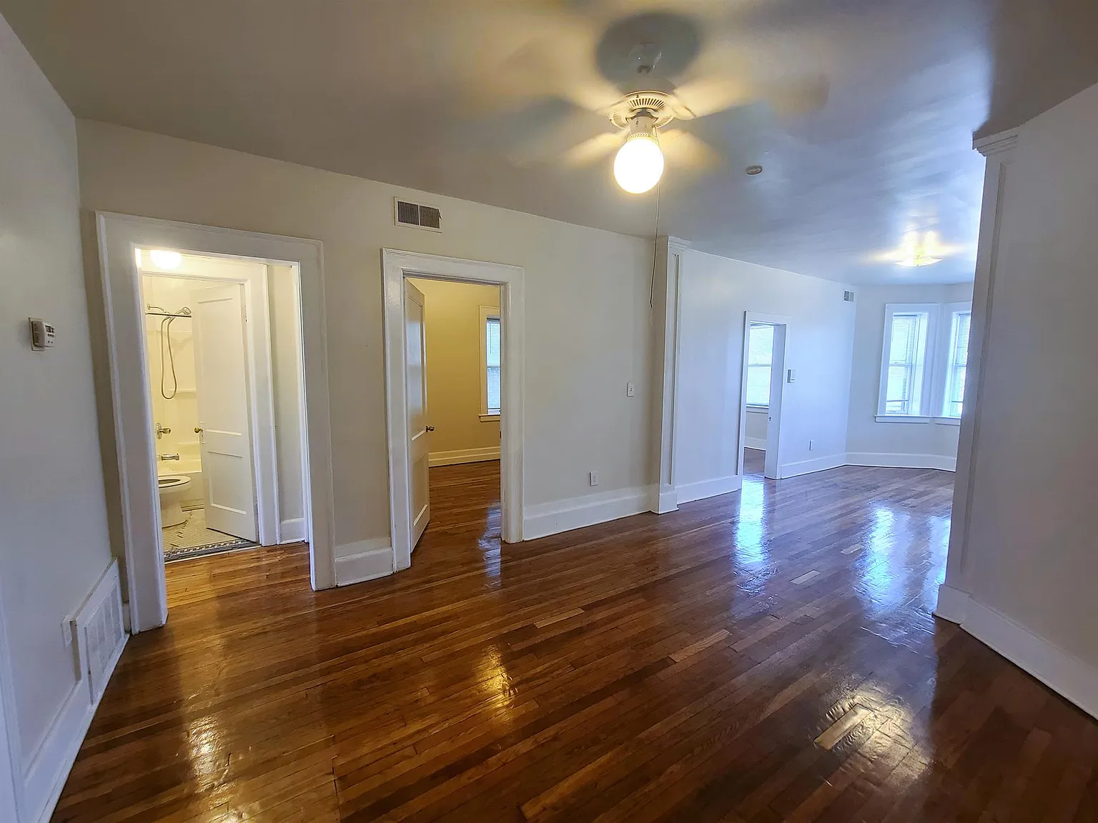 Hyesta Apartments — Photo 4