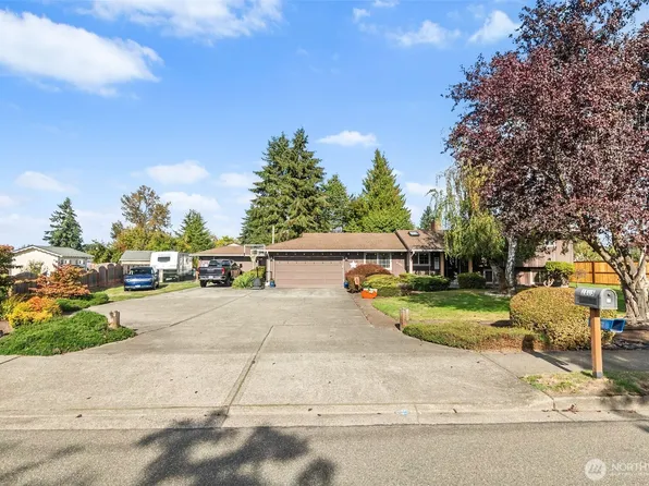 2105 W Stewart, Puyallup, WA 98371
