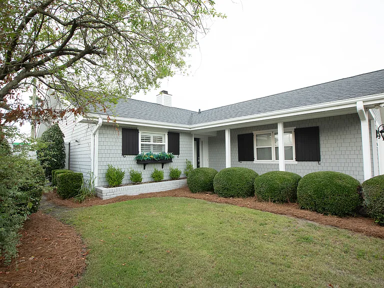 1205 Clipper Ln — Photo 36