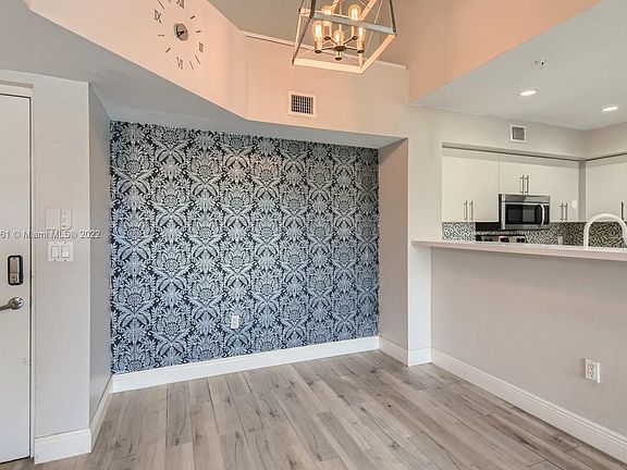 2nd image of 12178 Saint Andrews Pl APT 306