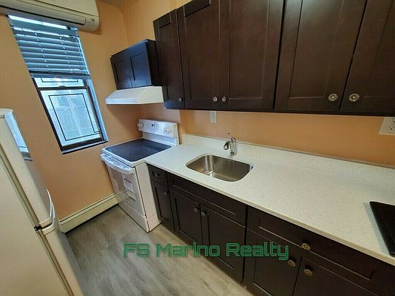 2nd image of 89-18 Lefferts Blvd #1