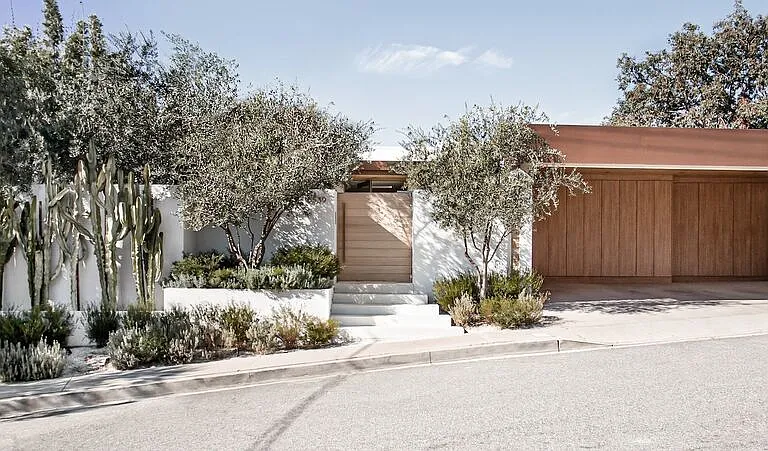 3539 Beverly Ridge Dr — Photo 8