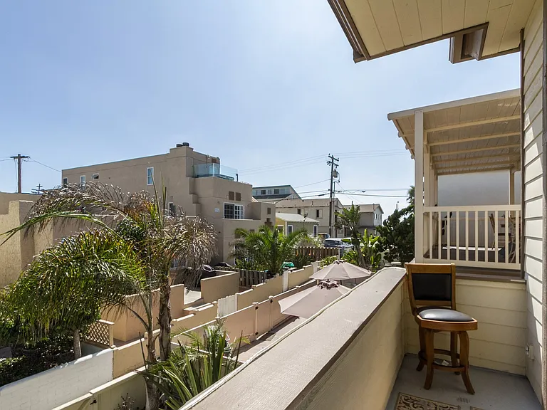 728 Jamaica Ct — Photo 82