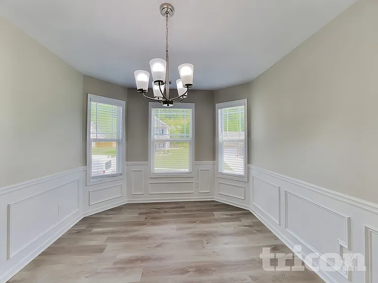 217 Arbor Dr — Photo 5