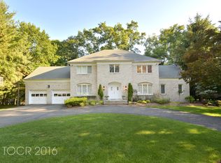 46 Lake Rd, Upper Saddle River, NJ 07458