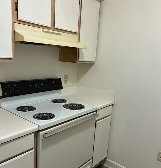 Overlook Apartments — Photo 12