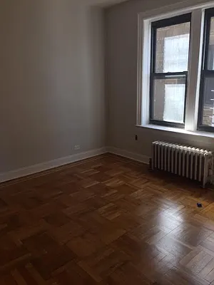 Rented by Roberto Guilbet, LREB | media 20