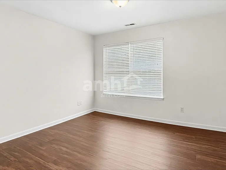 3660 Watkins Ridge Ct — Photo 10