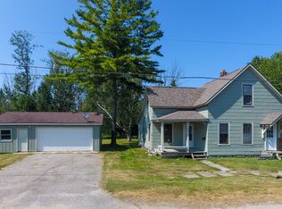 437 Duncan Ave, Cheboygan, MI 49721