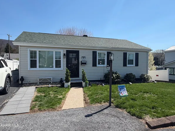 509 E Hudson Ave, Altoona, PA 16602