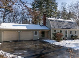 1 Castle Rd, Westford, MA 01886
