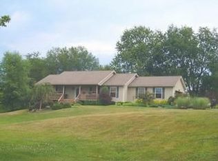 11765 Montgomery Rd, Fredericktown, OH 43019
