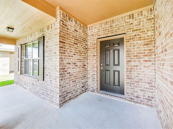 2nd image of 21618 Cavallo Ln