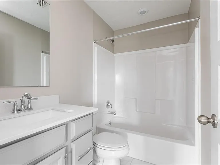 7257 Zanesville Rd — Photo 21