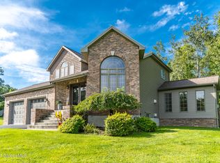 286 Edwards Rd, Wynantskill, NY 12198