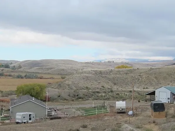 2735 Beaver Creek Rd, Shell, WY 82441