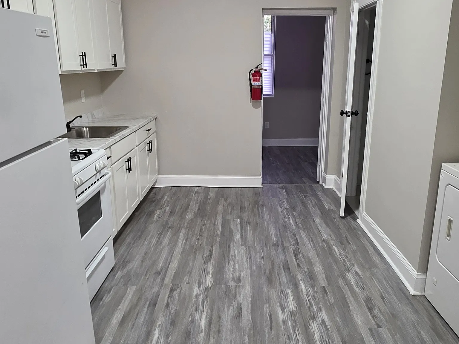 5208 Denmore Ave — Photo 4