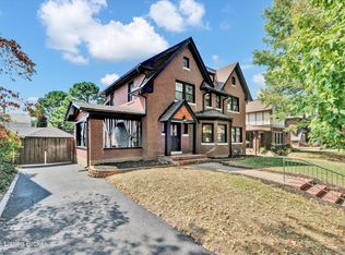 2436 Broadmeade Rd, Seneca Gardens, KY 40205