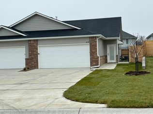 1139 N Broadview Ln #1, Andover, KS 67002