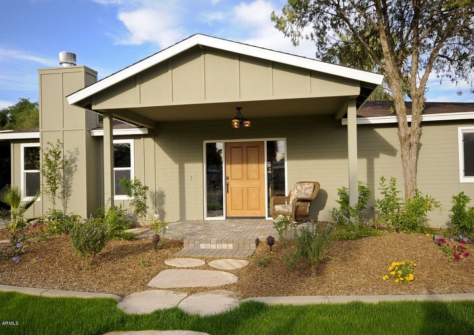 1st image of 4608 E Glenrosa Ave