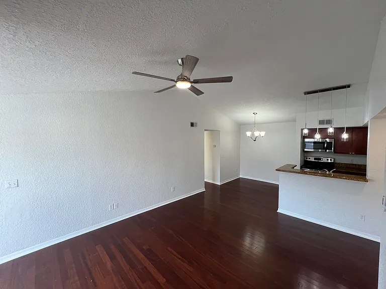5168 Conroy Rd #1633 — Photo 3