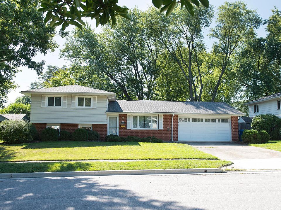 1st image of 333 Electric Ave