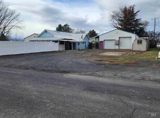 3824 14th St, Lewiston, ID 83501