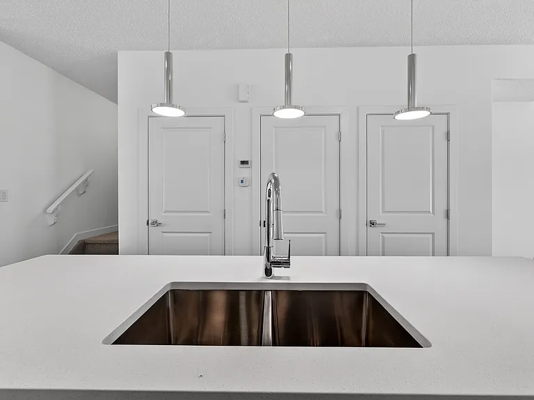 516 Black Stone Blvd — Photo 11