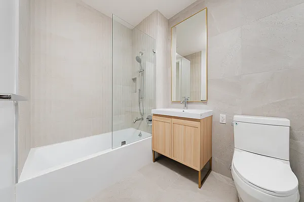 Rented by Nooklyn NYC LLC | media 7