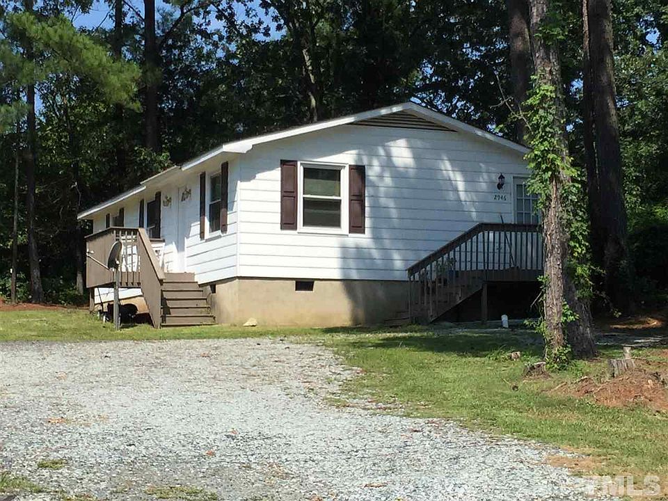 1st image of 2946 Carolyn Dr