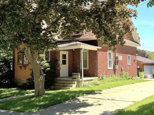 232 North Henninger STREET, Mayville, WI 53050