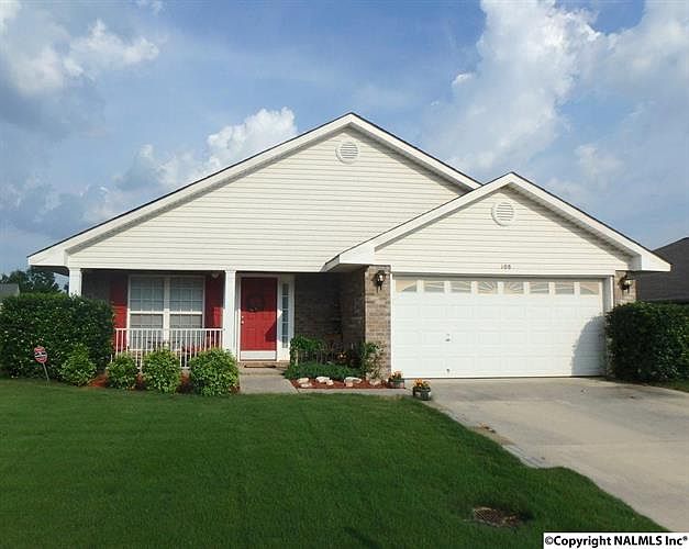 1st image of 108 Herrick Dr SW