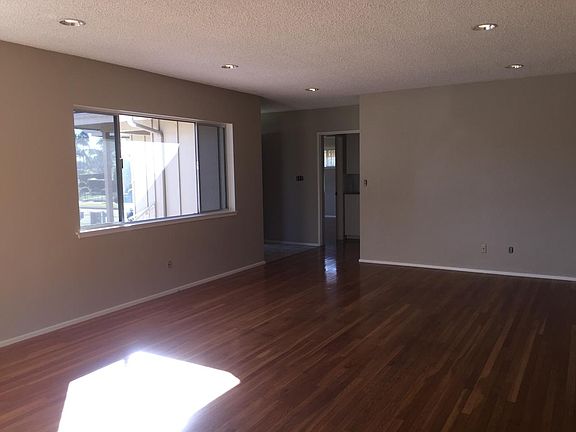 formal living/dining