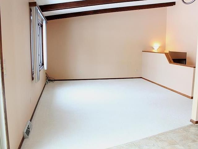 2nd image of 2982 Ontario Ln