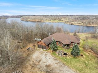 399 Grady Rd E, Rideau Lakes, ON K0G 1X0