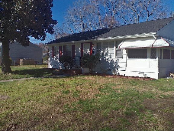 2nd image of 6 Wedgewood Dr