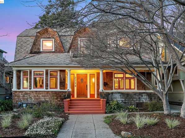 2223 Stuart St, Berkeley, CA 94705