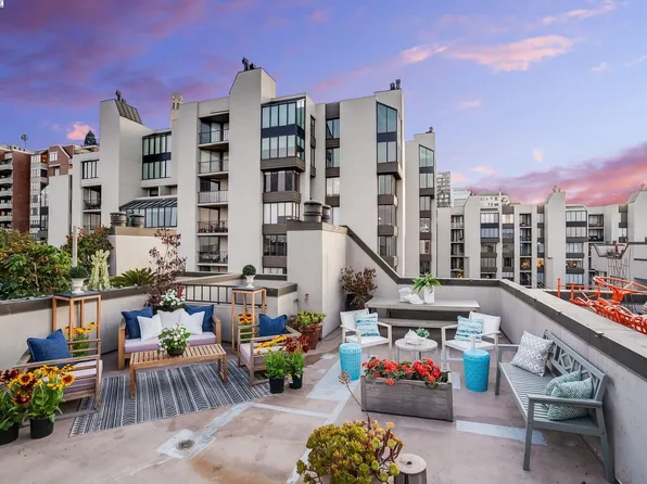 156 Lombard St APT 28, San Francisco, CA 94111