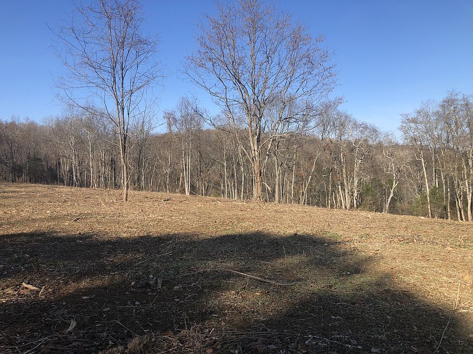 2nd image of 1555 Garrison Branch Rd #D