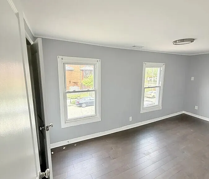16 Daggett St #2 — Photo 3