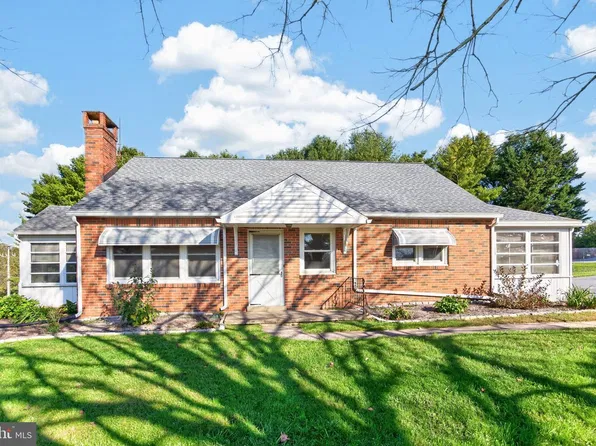 615 Doe Run Rd, East Fallowfield, PA 19320
