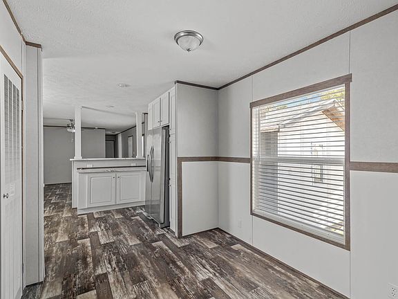 5th image of 119 Starwood Cir #14