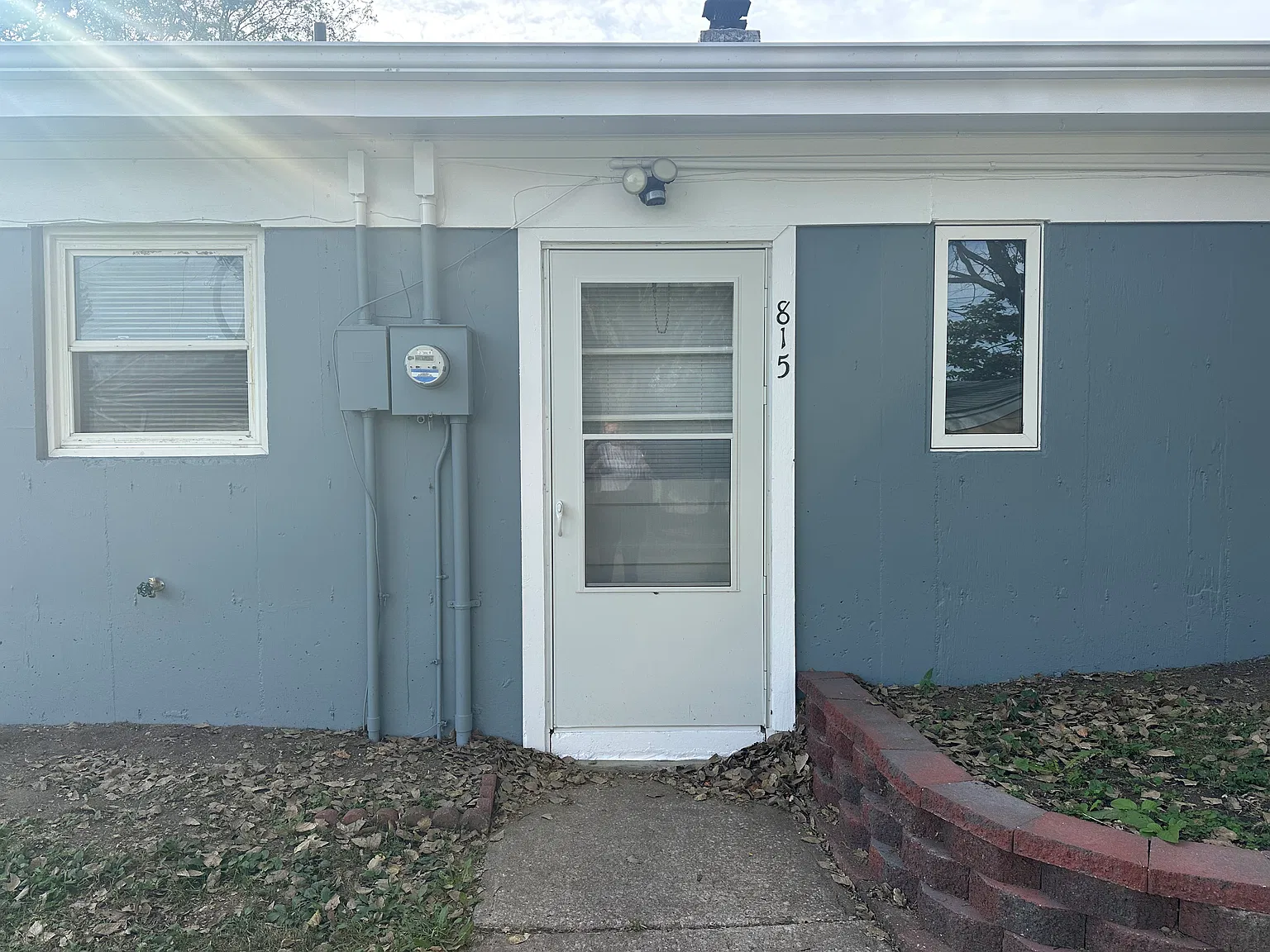 2 bed, 832 sqft, $700 — Photo 2
