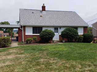 1427 Critchfield Dr, Bridgeville, PA