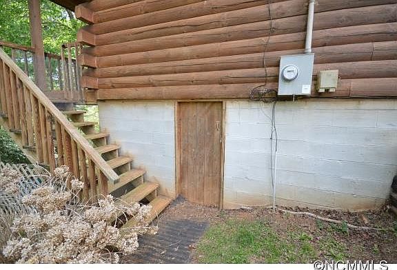 3rd image of 260 Midland Dr