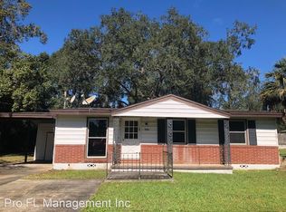 344 Lake Crescent Dr, Debary, FL 32713