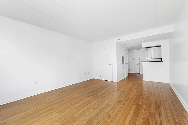 Rented by Keller Williams NYC | media 16